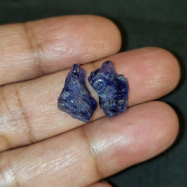 2Pc Natural Tanzanite Roughs. Sizes - 14x11mm and 14x8mm